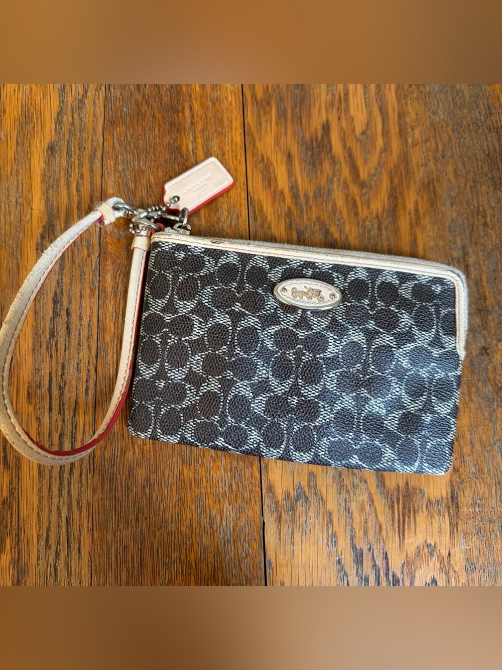 Coach Vinyl Leather Trim Purse Wallet Wristlet Read  signature print